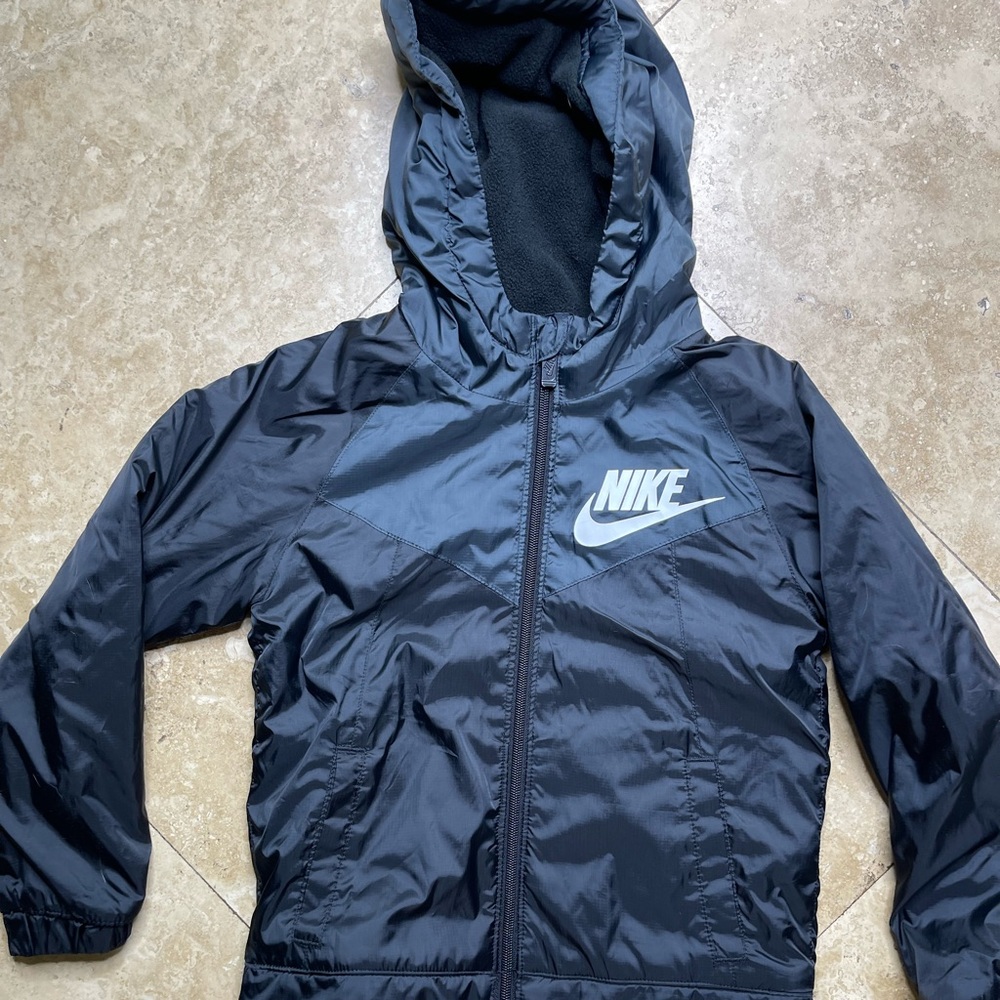 Nike boys light weight jacket with flannel inside